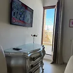 Bed & Breakfast Elamar & 3*