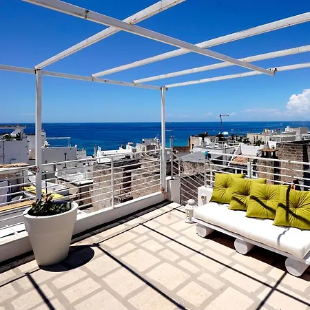 Bed & Breakfast Elamar & 3*