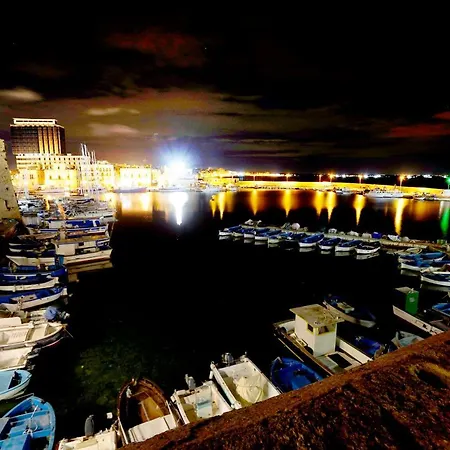 Bed & Breakfast Elamar &