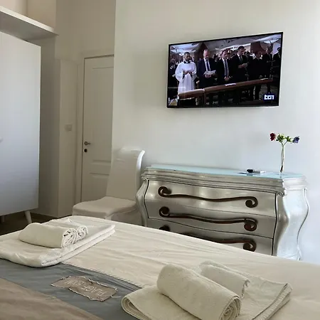 Bed & Breakfast Elamar &