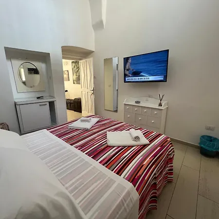 Bed & Breakfast Elamar &