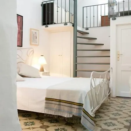 Elamar & Bed & Breakfast 3*