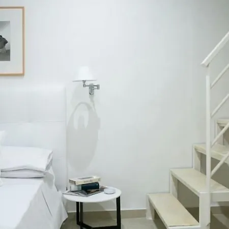 Bed & Breakfast Elamar & 3*