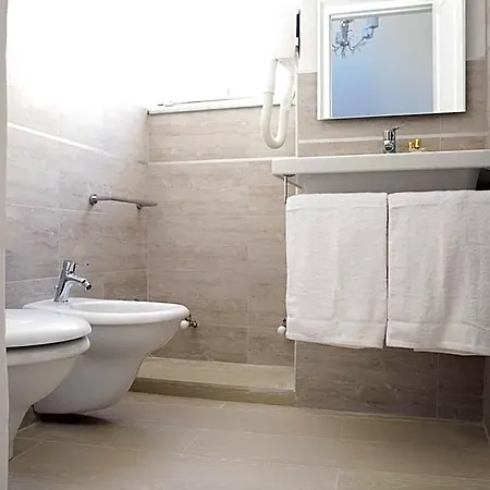 Elamar & Bed & Breakfast