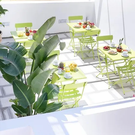 Oda ve Kahvaltı Elamar & 3*