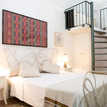 Bed & Breakfast Elamar & 3*