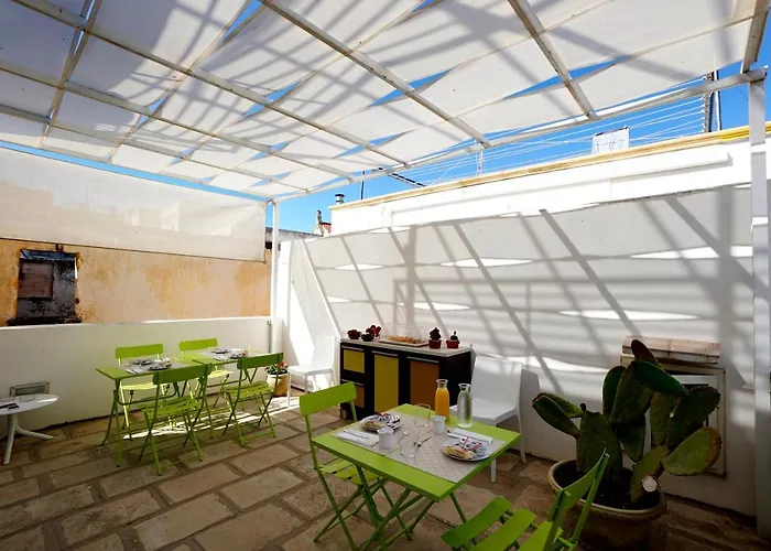 Bed and breakfast Elamar Rooms&apartment 3*