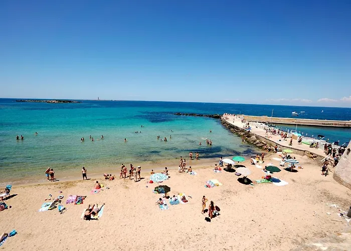 Bed & Breakfast Elamar & 3*