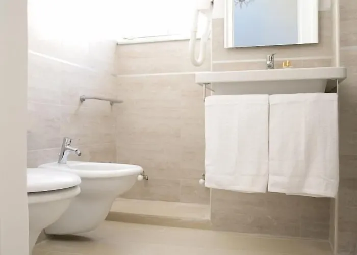 Elamar Rooms&apartment Bed and breakfast 3*