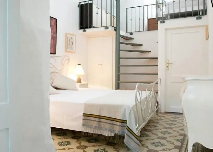 Elamar Rooms&apartment Bed and breakfast 3*